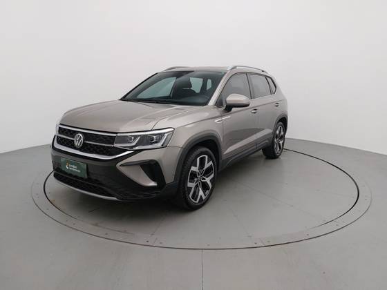 VOLKSWAGEN TAOS 1.4 250 TSI TOTAL FLEX HIGHLINE AUTOMÁTICO
